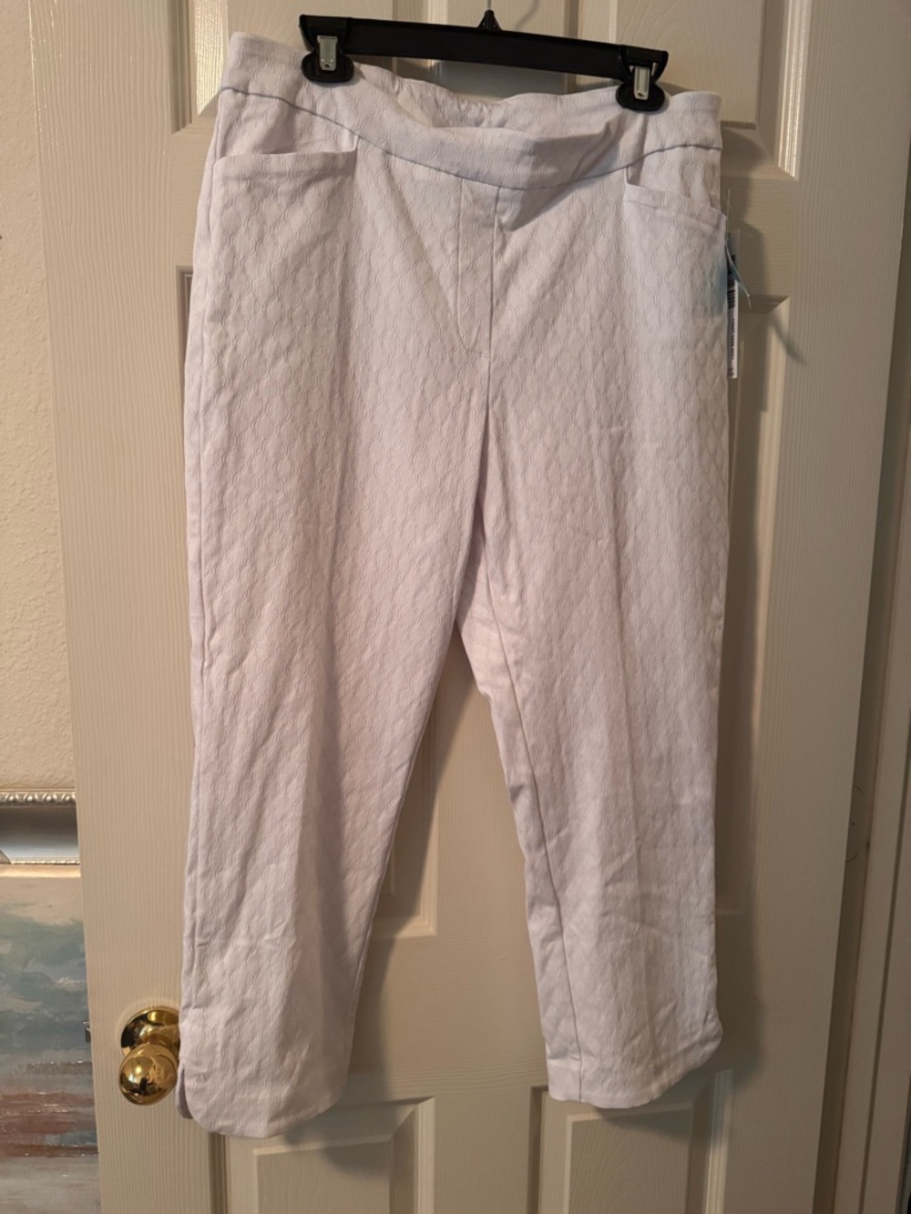 NWT Tribal from Stitch Fix White Quilted Cropped Pants-sz 14